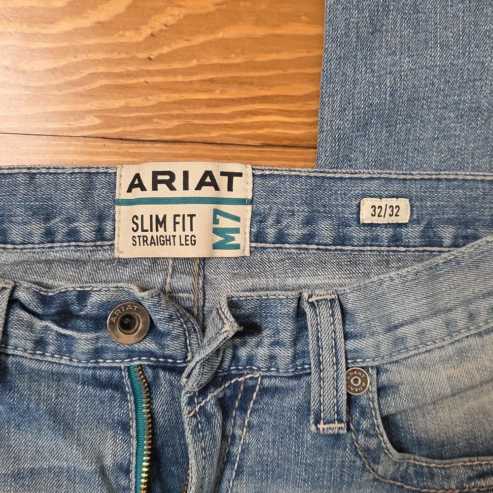 Ariat Light Blue Jeans M7 slim Fit Straight Leg 32x32 - Picture 7 of 7